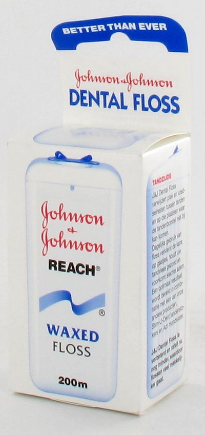 JOHNSON REACH DENTAL FLOSS WAXED 200M