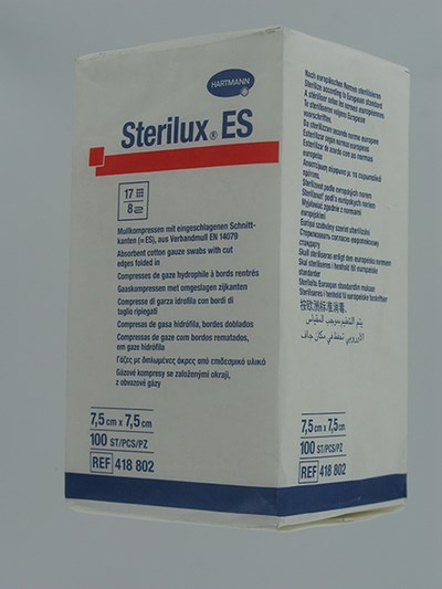 STERILUX ES CP N/ST  8PL  7,5X 7,5CM   100 4188028