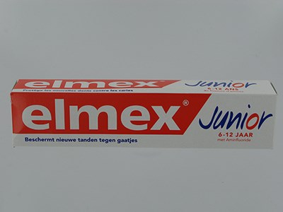 ELMEX JUNIOR TANDPASTA 6-12JAAR 75ML