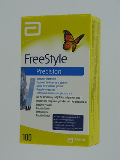 FREESTYLE PRECISION      STRIPS 100 9881970